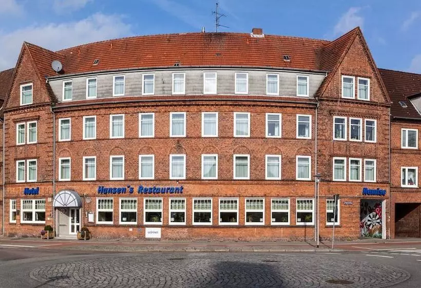 Отель Hansen