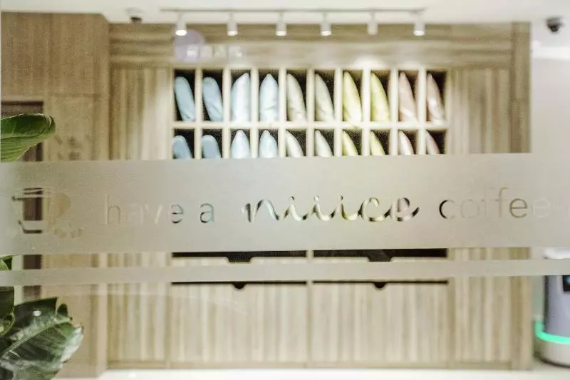 Hotel Hanting Premium  Shanghai Henglong Plaza