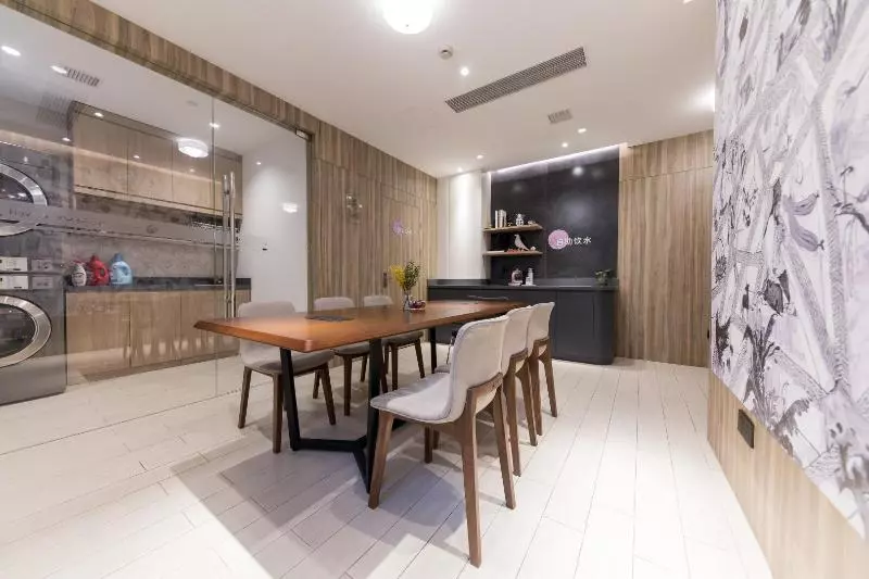 Hotel Hanting Premium  Shanghai Henglong Plaza