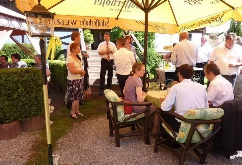 ホテル Restaurant Am Berg