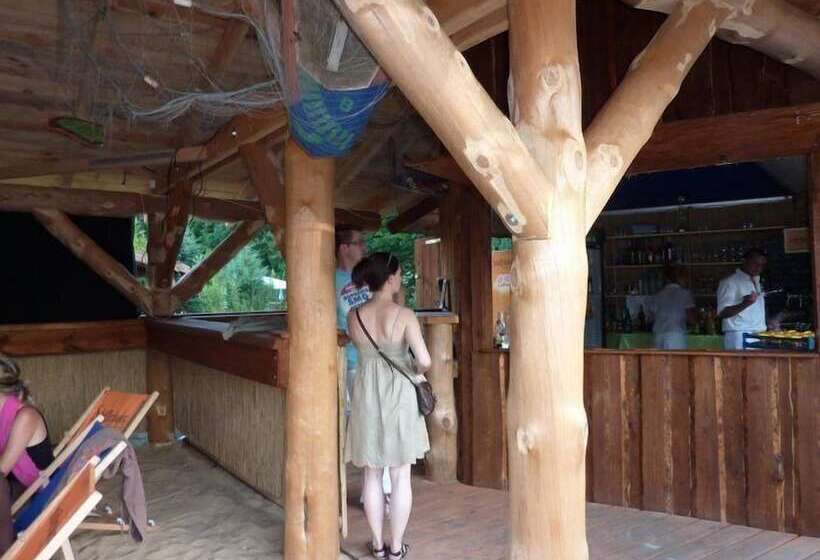 فندق Restaurant Am Berg