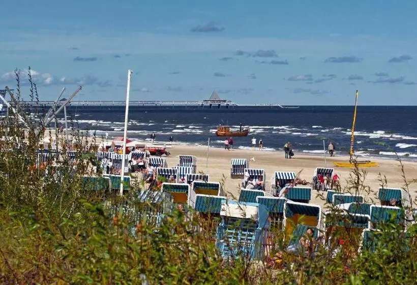 Seetelhotel Pommerscher Hof