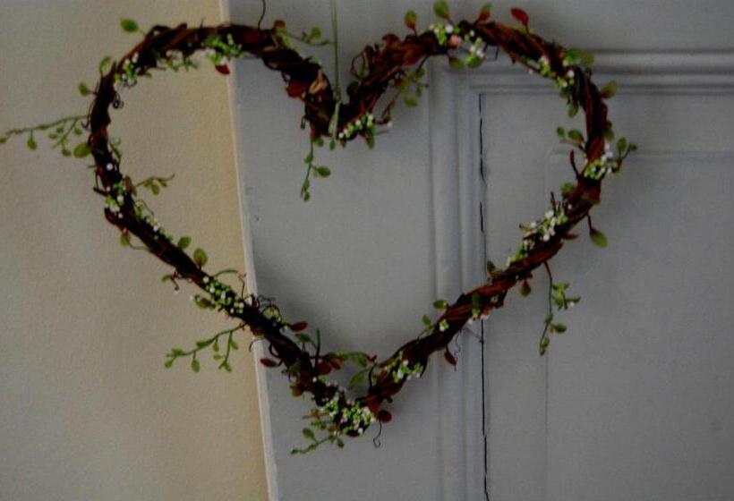 ホテル The Avalon