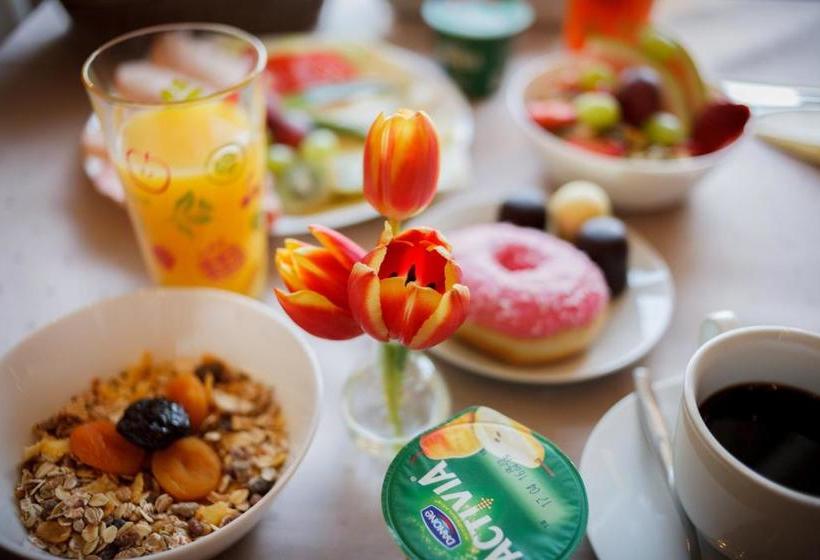 بنسيون Dittmers