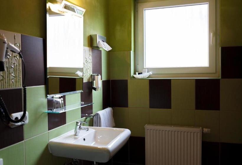 بنسيون Dittmers