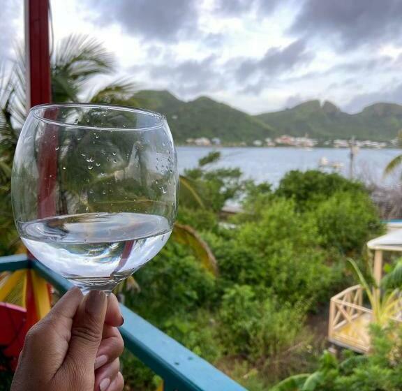 هاستل Shell Sea B & B