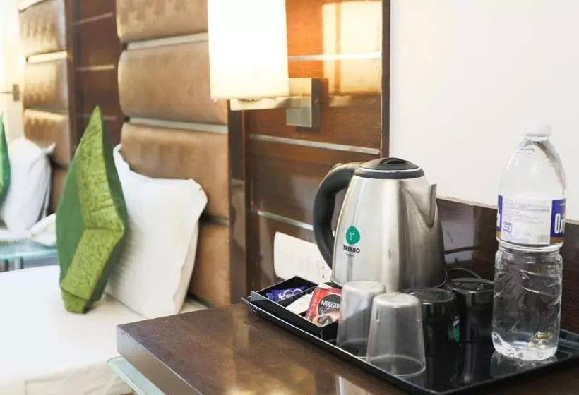 ホテル Apple Inn Vapi