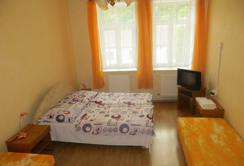 פנסיון U Pastorku