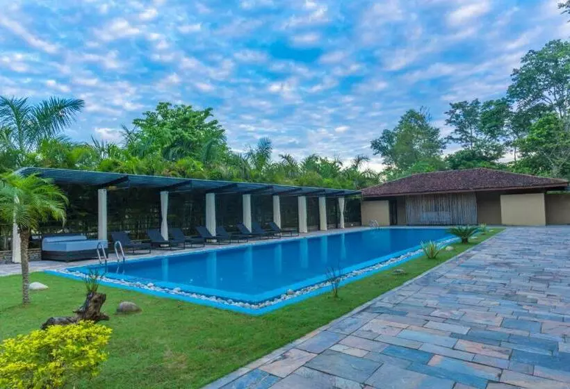 استراحتگاه Kasara Chitwan