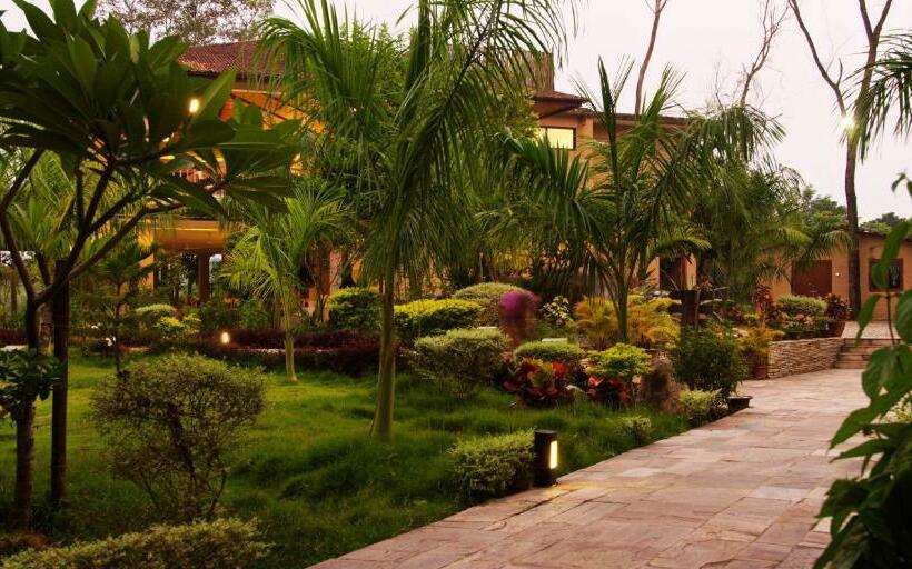 استراحتگاه Kasara Chitwan