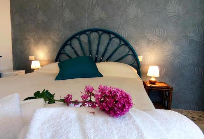 酒店 Golfo Azzurro