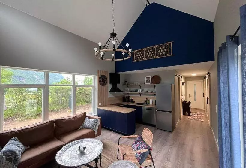 Frafjord Apartments Thor