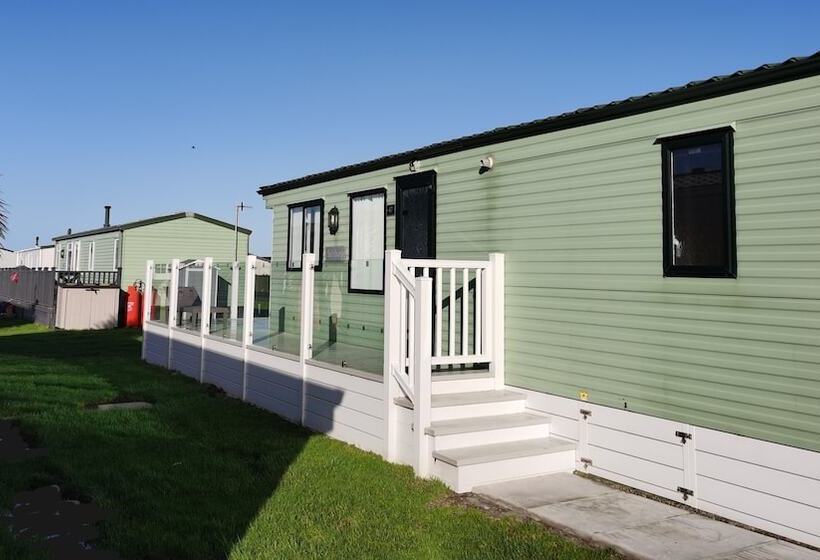 Sea And Mountain View Sunbeach Holiday Snowdonia