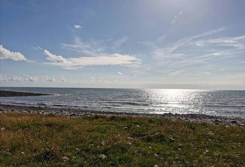 Sea And Mountain View Sunbeach Holiday Snowdonia