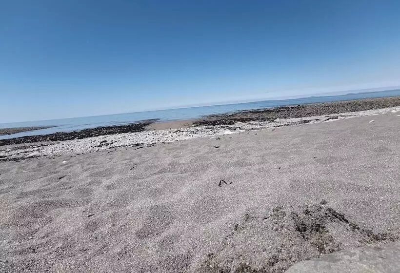 Sea And Mountain View Sunbeach Holiday Snowdonia