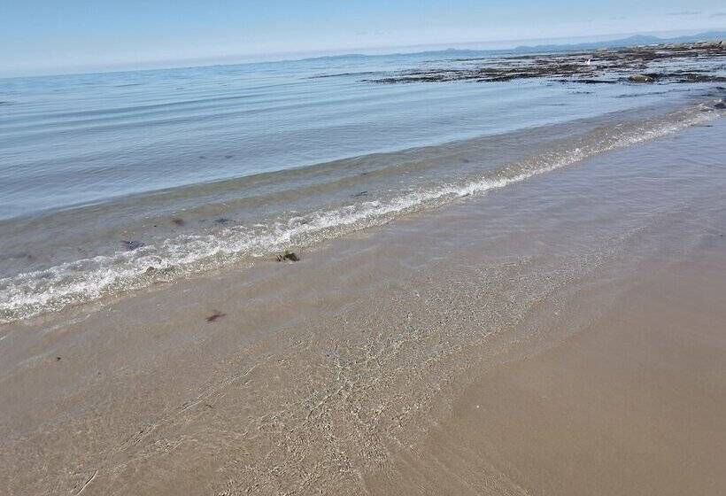 Sea And Mountain View Sunbeach Holiday Snowdonia