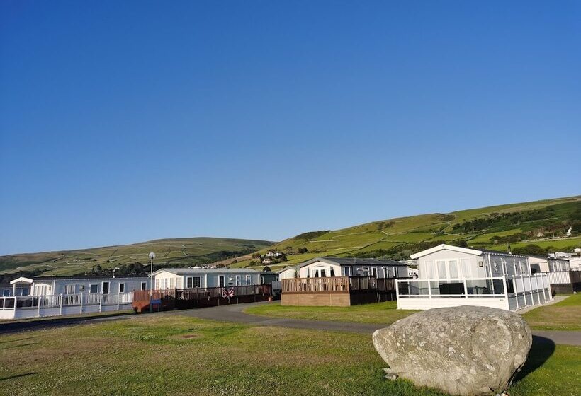 Sea And Mountain View Sunbeach Holiday Snowdonia