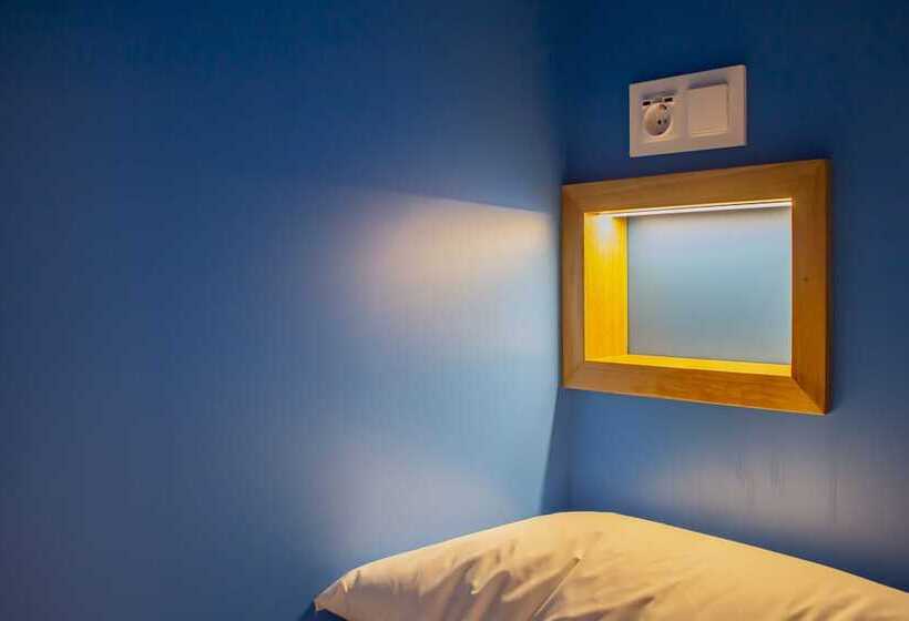 Albergue Playa De Sabaris