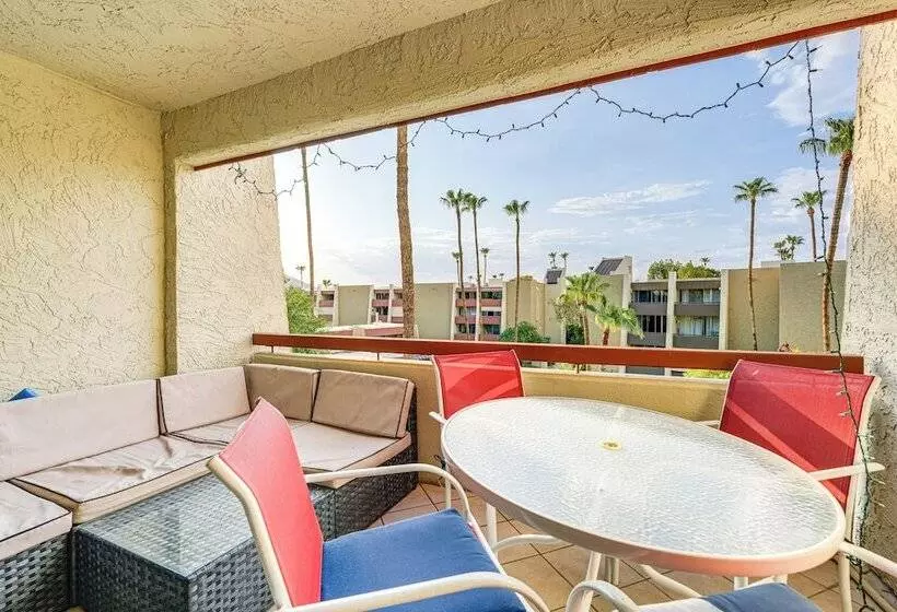 Walk To Old Town Scottsdale