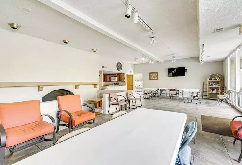 Walk To Old Town Scottsdale