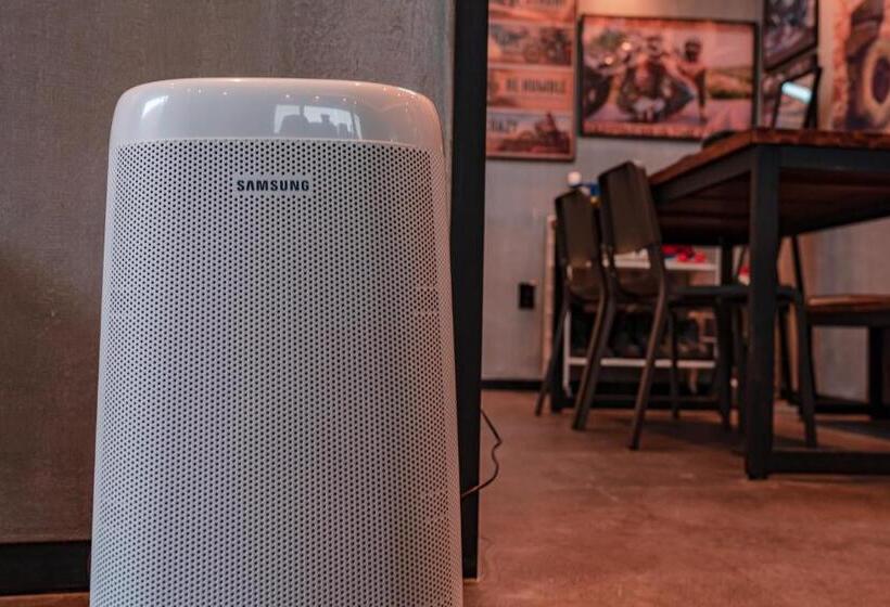 تختخواب و صبحانه Big K House