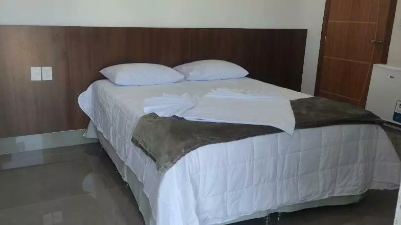 Hotelli Esmeralda Verde