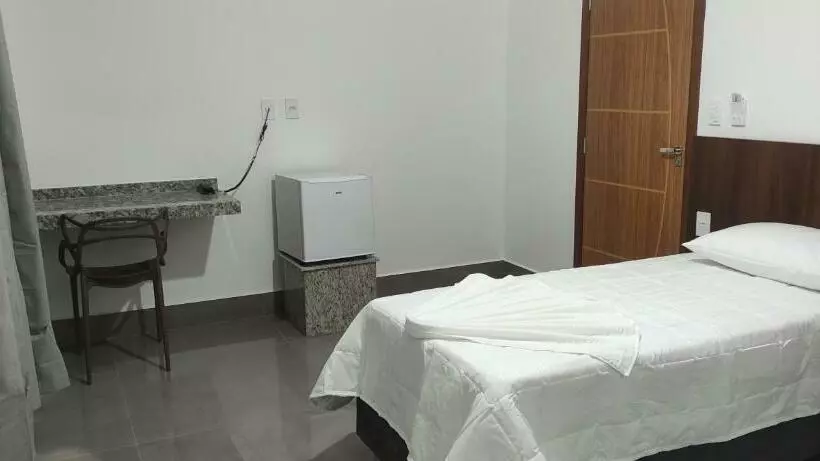 Hotelli Esmeralda Verde