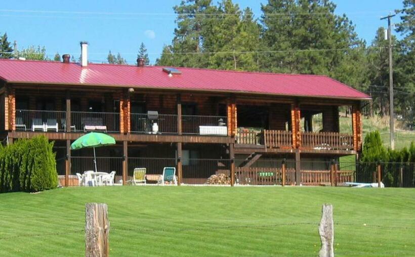 Kamloops Log Home Bed And Breakfast