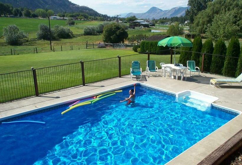 Kamloops Log Home Bed And Breakfast