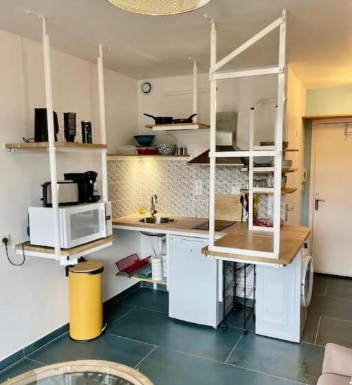 L Acacia   180m De La Plage