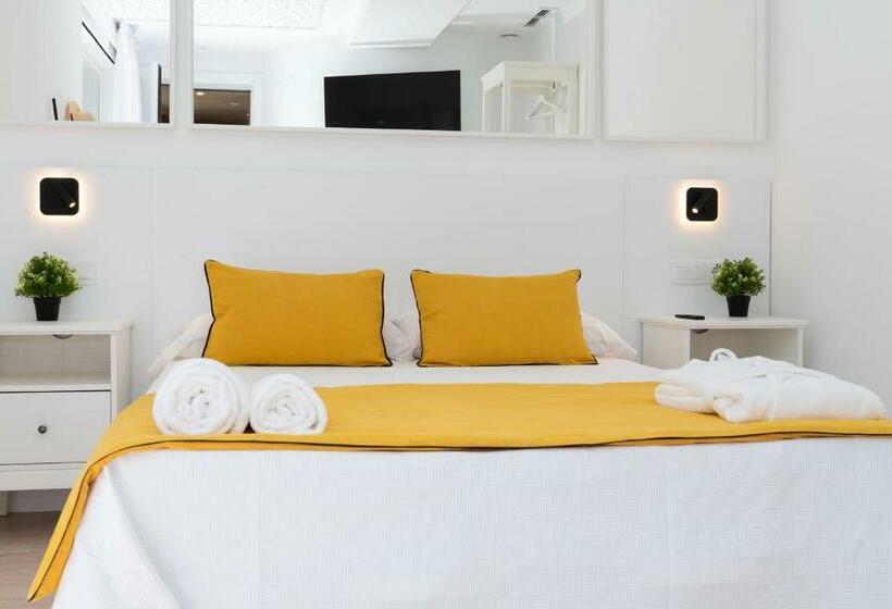 膳宿费 Hostel Charino