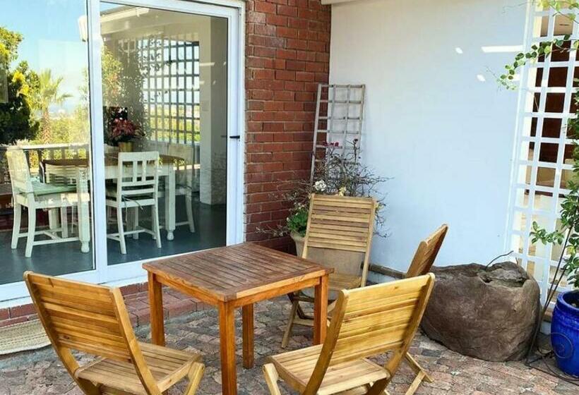 펜션 Innisfree Manor