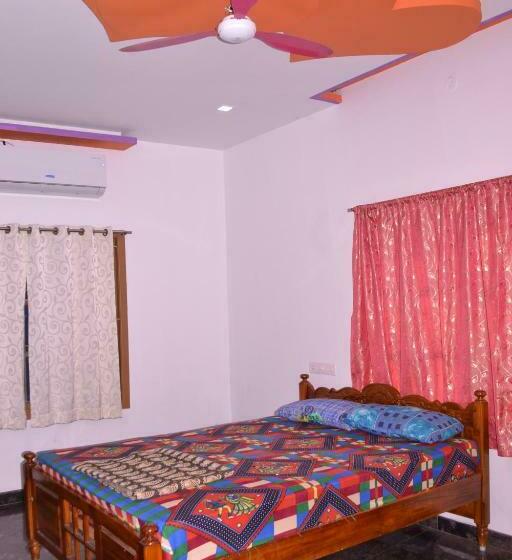 Pensão Yuga Guest House