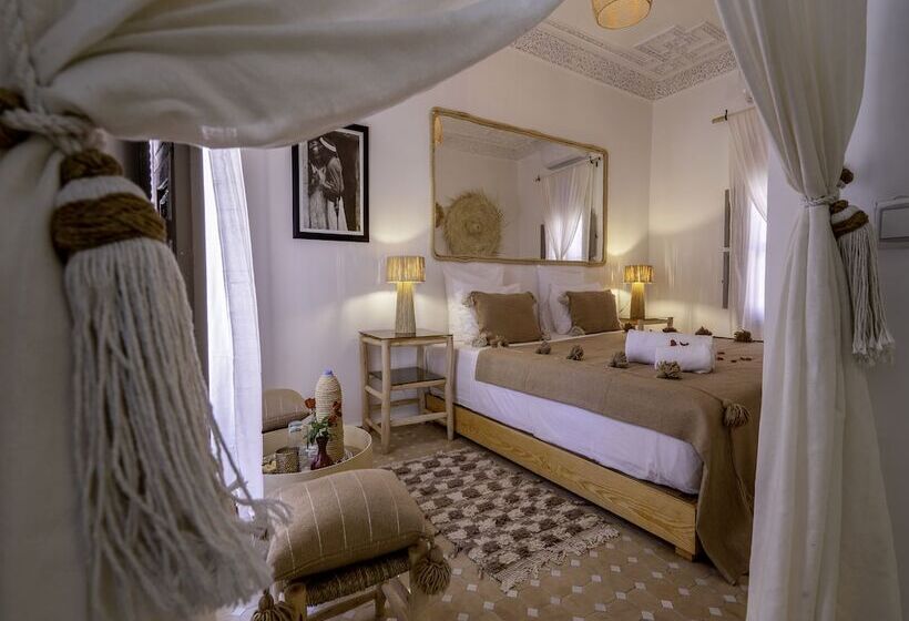 Nelia Marrakech, Riad Collection