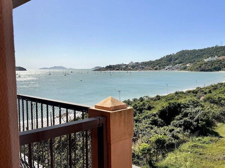 בית מלון כפרי Jurerê Beach Village