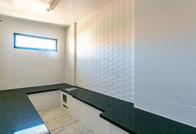 בית מלון כפרי Jurerê Beach Village