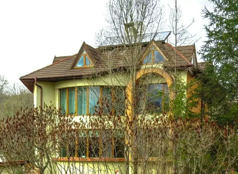 Majatalo комплекс сборяна