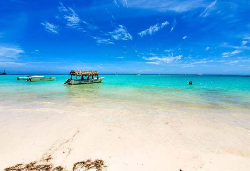 Beach Front Flor De Mar Los Corales Playa Bavaro