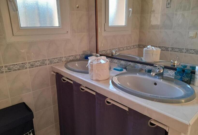 Bed and Breakfast Cocooning Au Saut Du Loup