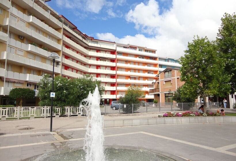 Luminous Flat With Big With Terrace   Beahost