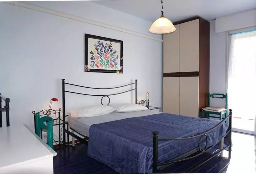 Luminous Flat With Big With Terrace   Beahost