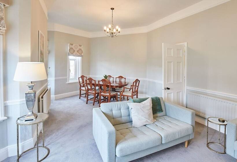 Host & Stay   The Old Post Office