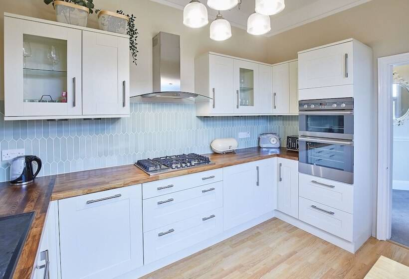 Host & Stay   The Old Post Office