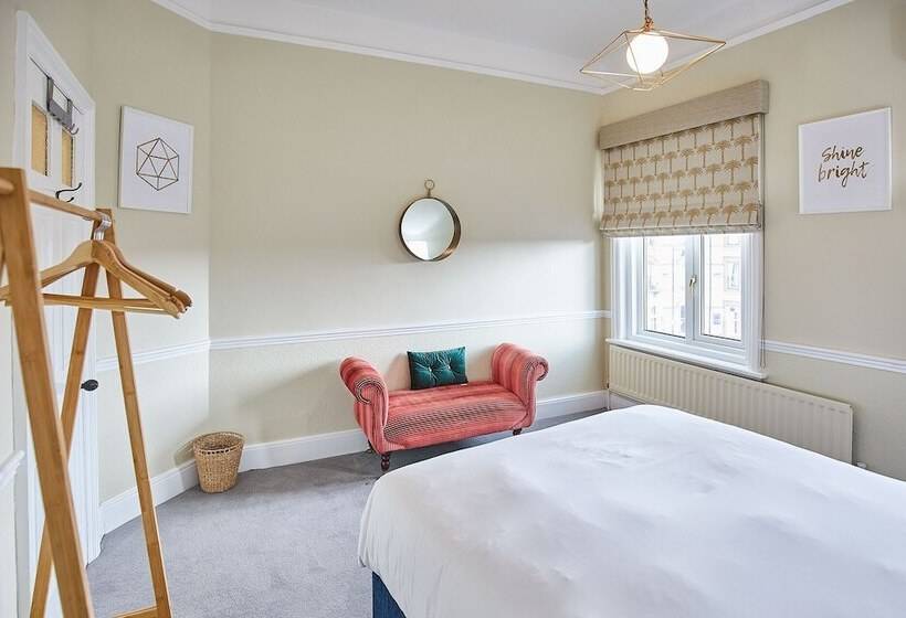 Host & Stay   The Old Post Office