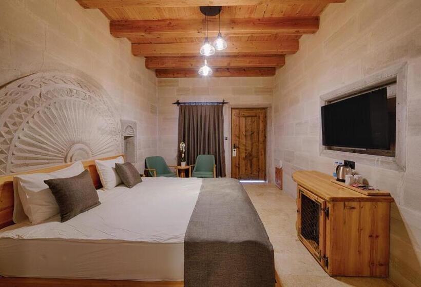 هتل Concept Cave Suites