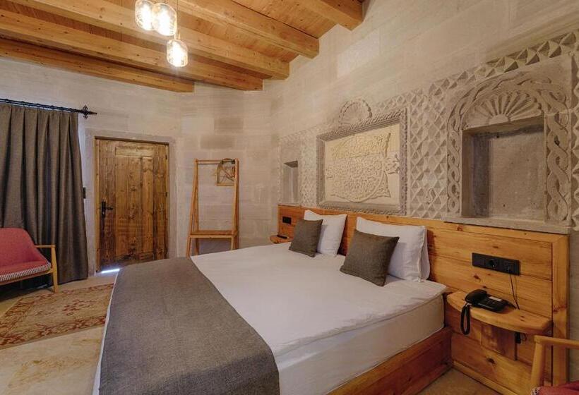 هتل Concept Cave Suites