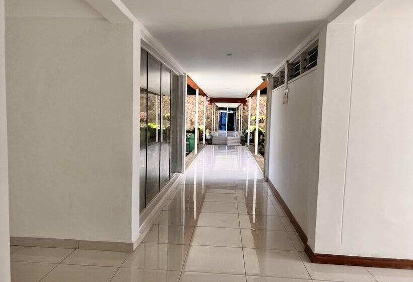 Hotel Tom Mboya Labour College
