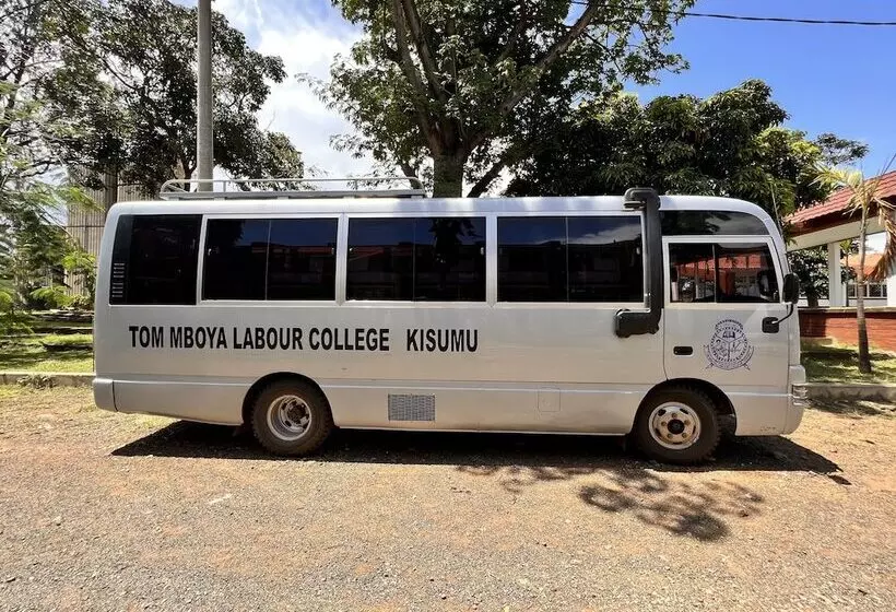 هتل Tom Mboya Labour College