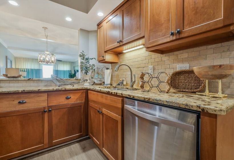 Ocean View St Simons Says Relax At The Beach Club