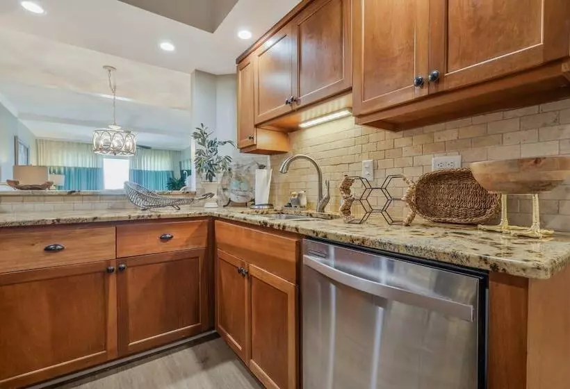 Ocean View St Simons Says Relax At The Beach Club